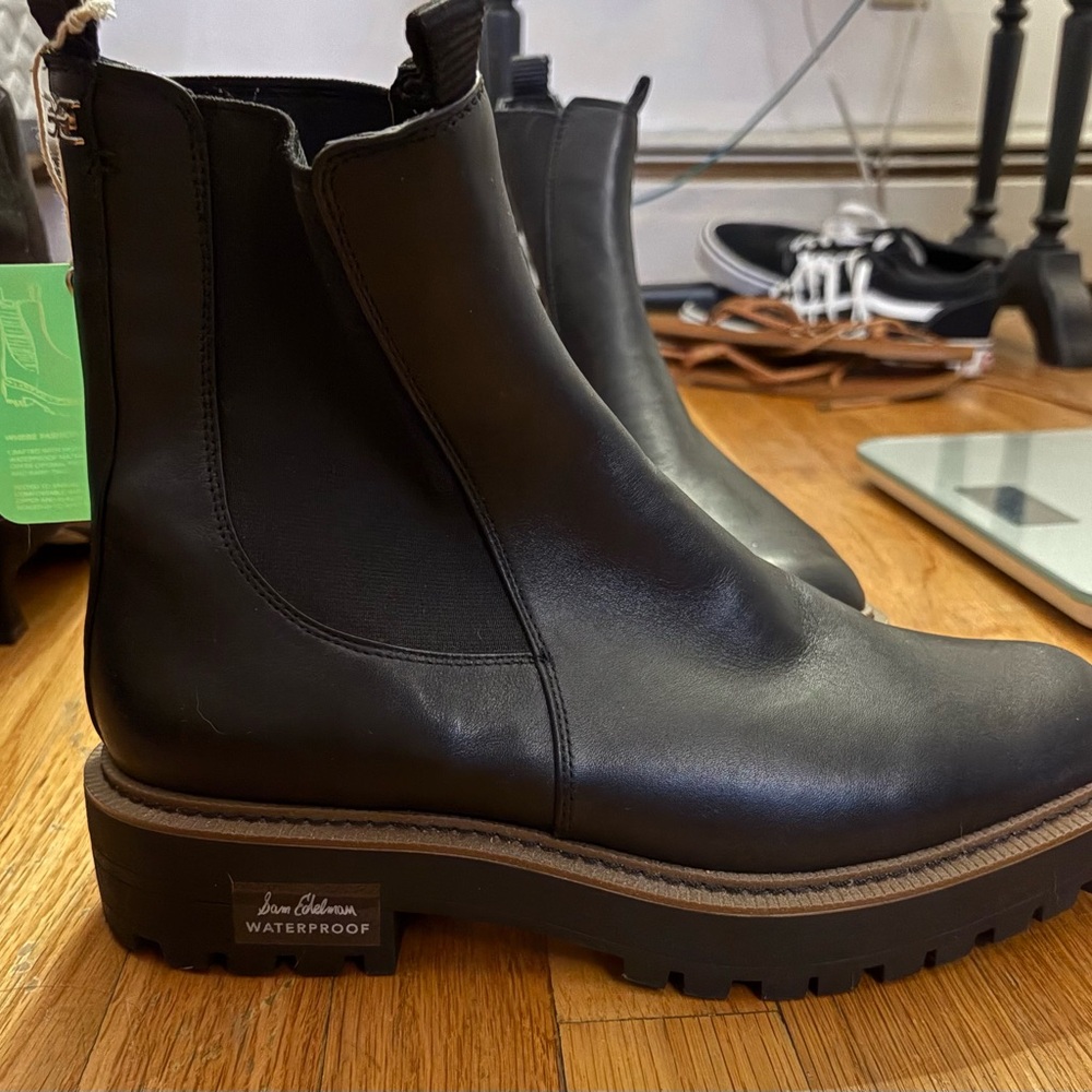 *NWT* Sam Edelman Black Waterproof Ankle Boots